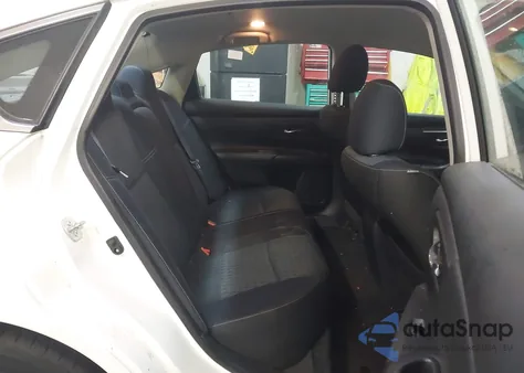 2018 Nissan Altima 2.5 S z USA, uszkodzony, nr VIN 1N4AL3APXJC181025